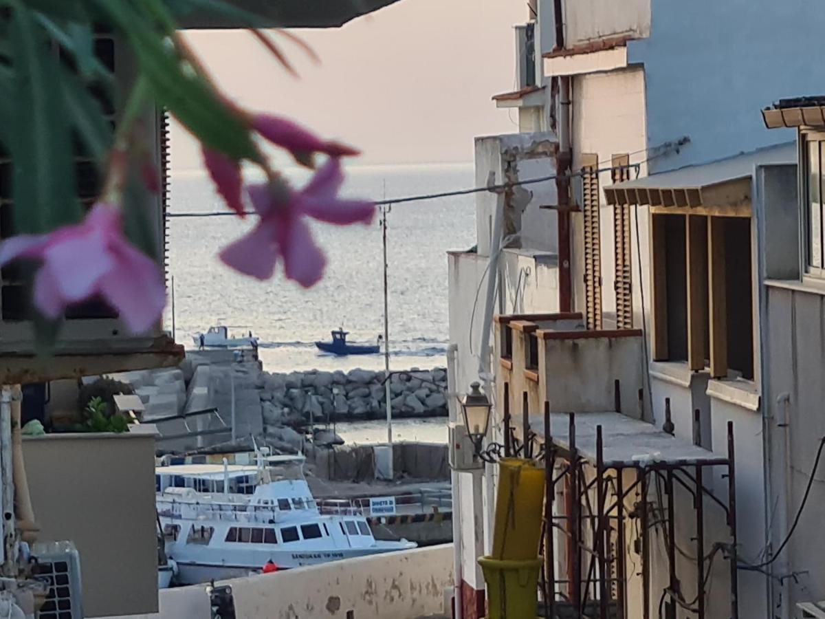 דירות טראסיני Casa Sul Mare מראה חיצוני תמונה