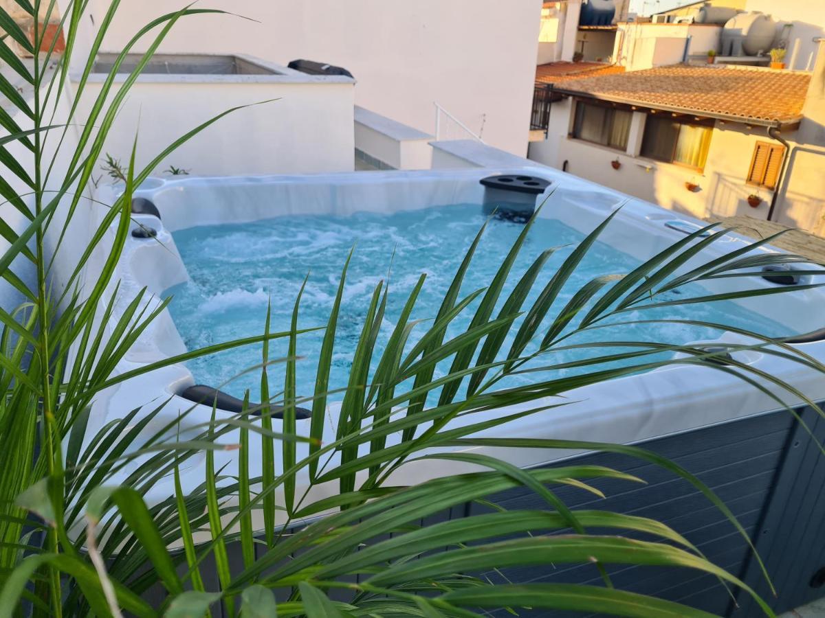 דירות טראסיני Casa Sul Mare מראה חיצוני תמונה